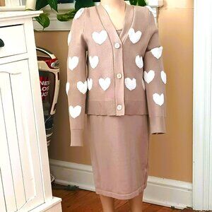 Girls' 2-Piece Sweater & Dress Set 10-12 Tan V Neck Long Sleeve Heart Cardigan